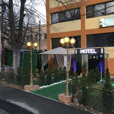 Dream Accommodation Bukarest Eksteriør billede